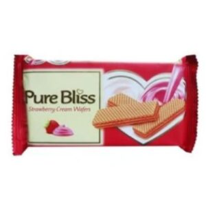 Pure Bliss strawberry cream wafers 45g
